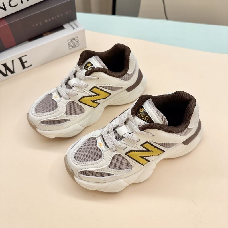 NEW BALANCE SHOES